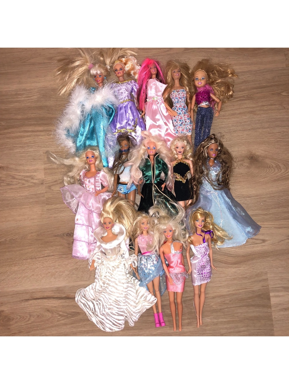VINTAGE 1990s? MATTEL BARBIE DOLL LOT (15) W/ DRESS GOWN CLOTHES ACCESSORIES ETC